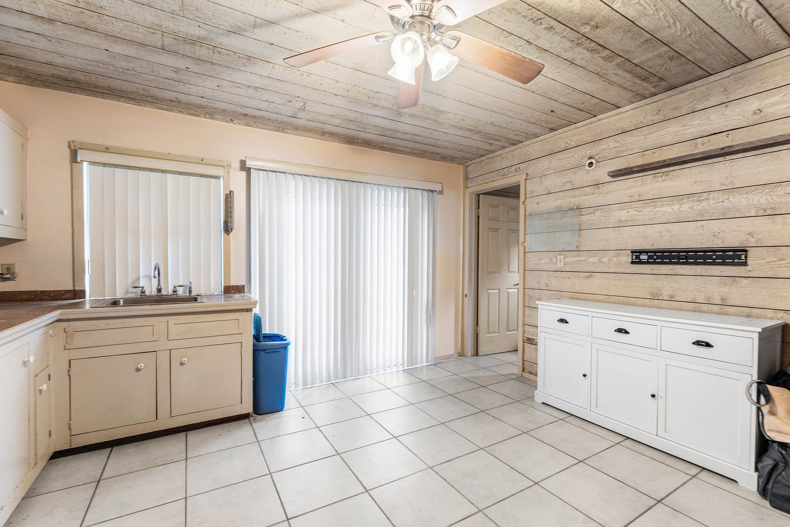 5180 Royal Palm Beach Boulevard — photo 5
