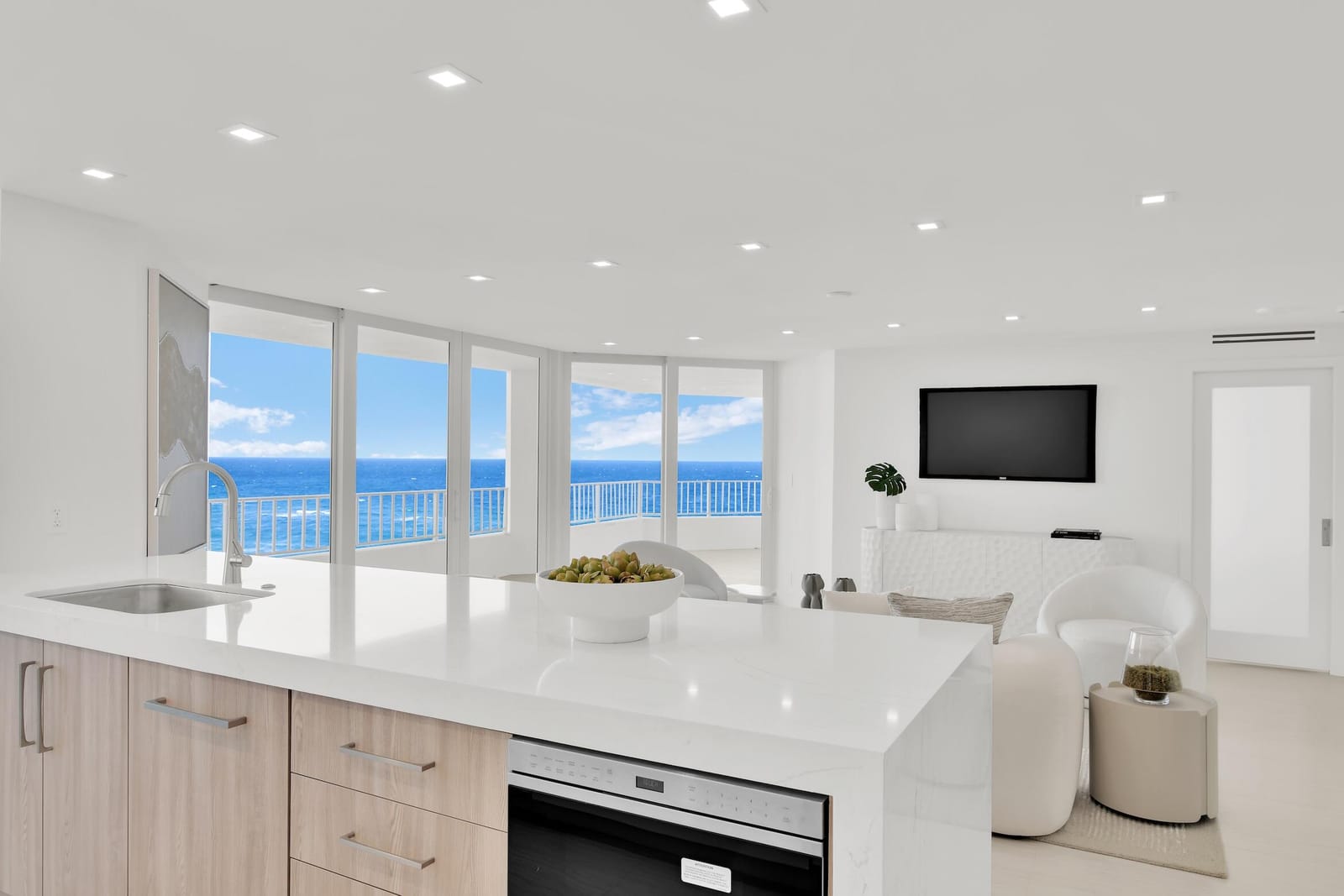 550 S Ocean Boulevard 1001 — photo 7
