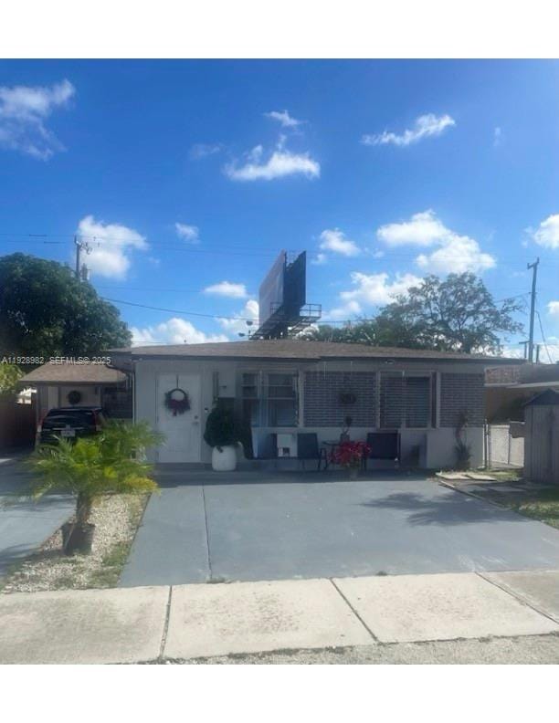 1011 NW 27th Court, Miami, FL 33125