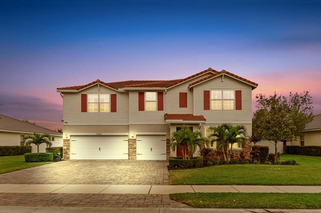 11941 Cypress Key Way, Royal Palm Beach, FL 33411