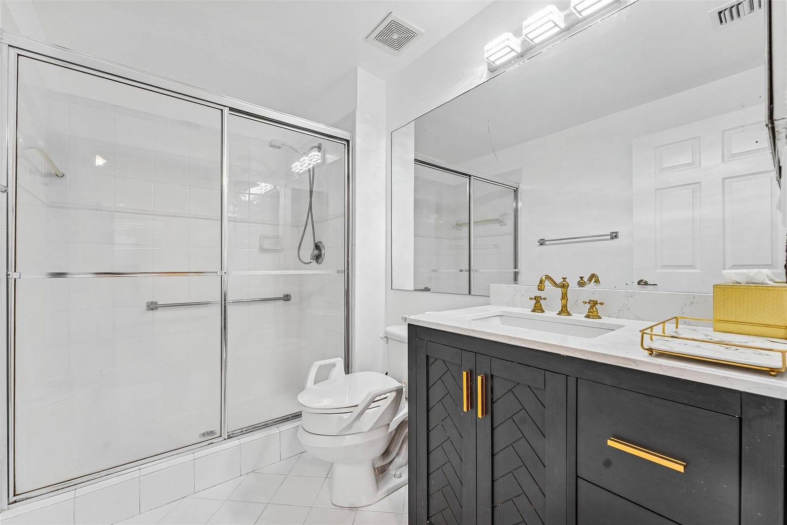 7647 Southampton Terrace 314 — photo 11