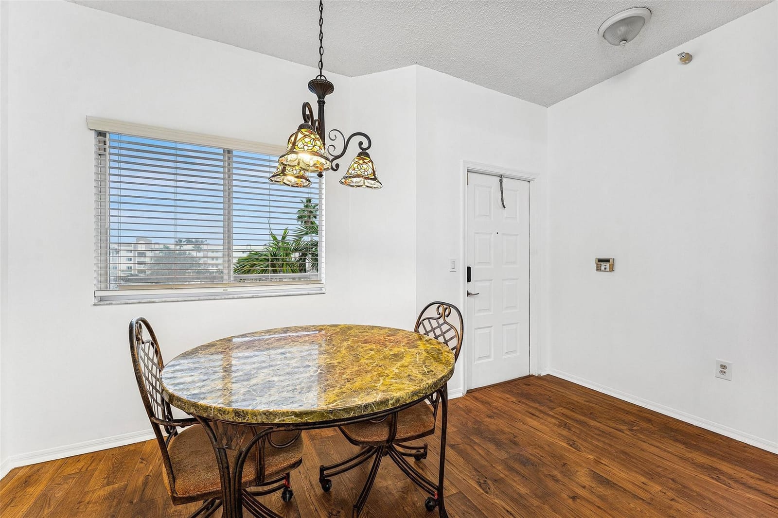 7647 Southampton Terrace 314 — photo 7