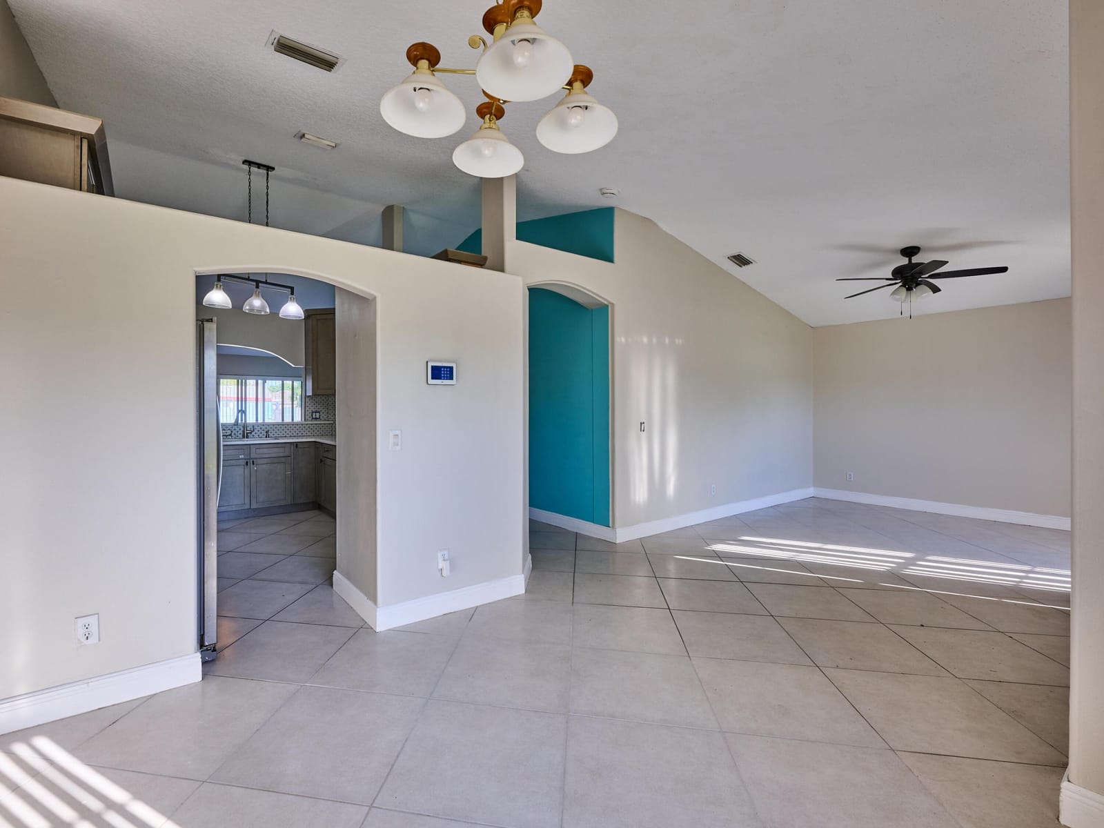 1407 SE Grapeland Avenue, Port St. Lucie, FL 34952 photo 17