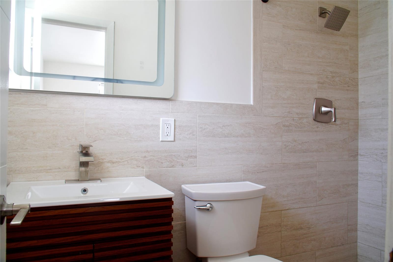 521 NW 20th Avenue — photo 7