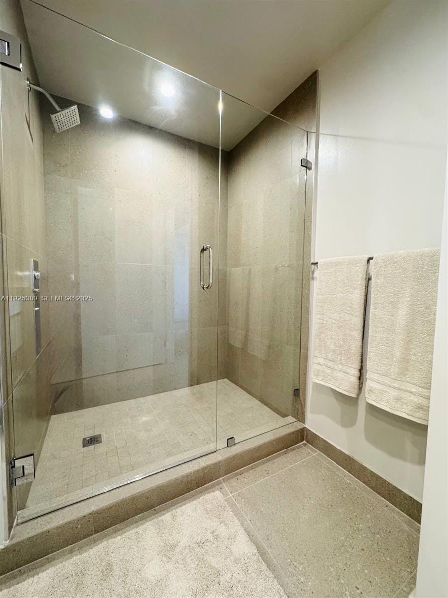 11 NE 6th 2813, Miami, FL 33132 photo 24