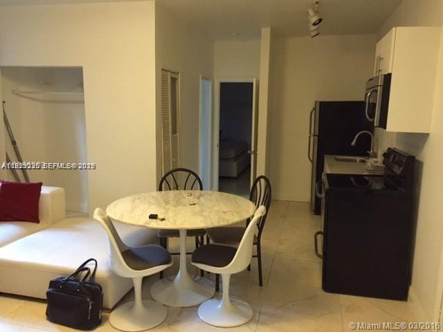 842 Meridian Avenue 1B — photo 3