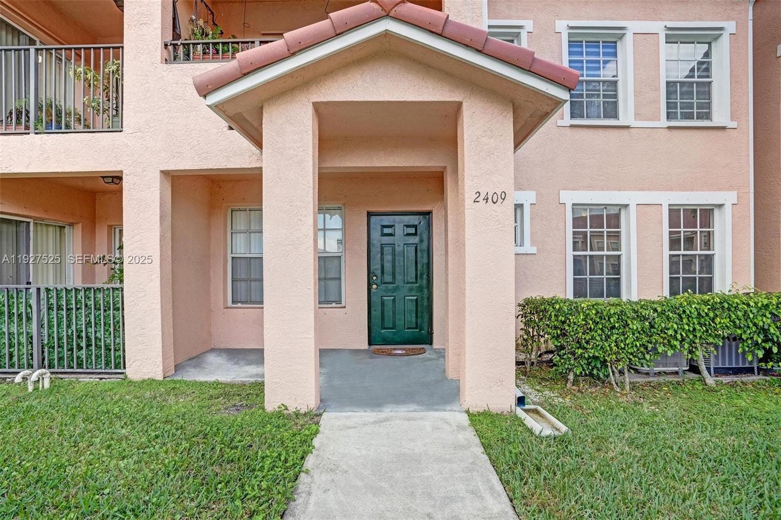 2409 Belmont Lane 2409, North Lauderdale, FL 33068