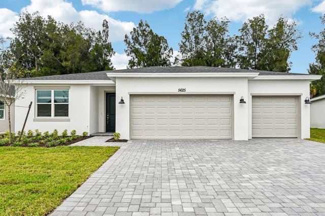 5625 Hampton Park Circle, Hampton Park, Vero Beach, FL
