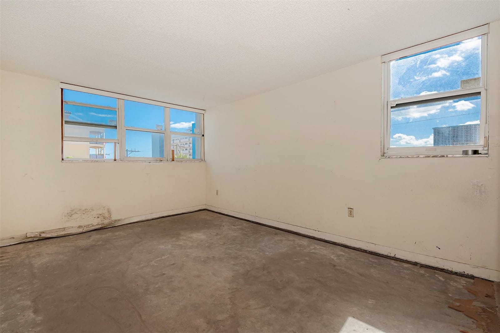211 S Ocean Drive 301, Hollywood, FL 33019 photo 13