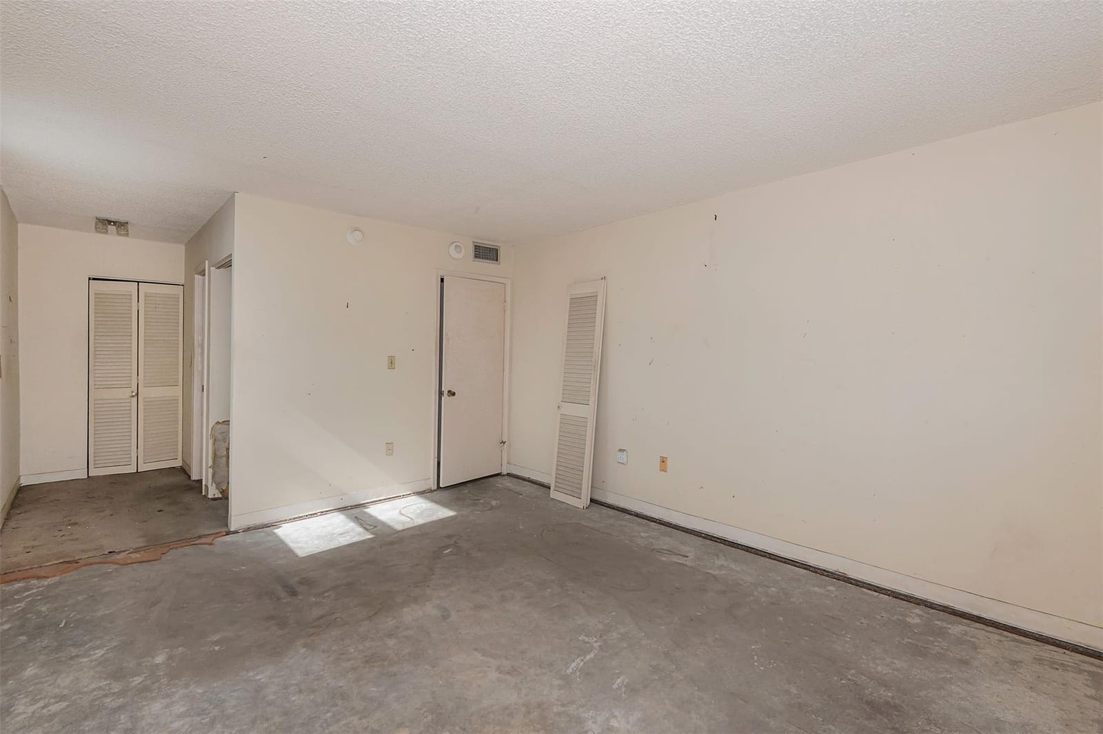 211 S Ocean Drive 301, Hollywood, FL 33019 photo 15