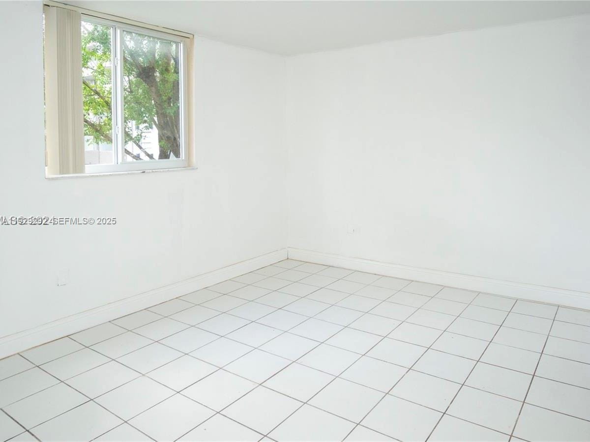 10090 NW 80th Court 1401 — photo 7