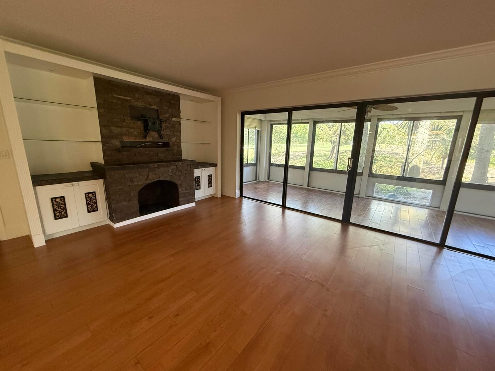 6460 Aspen Glen Circle 104 — photo 6