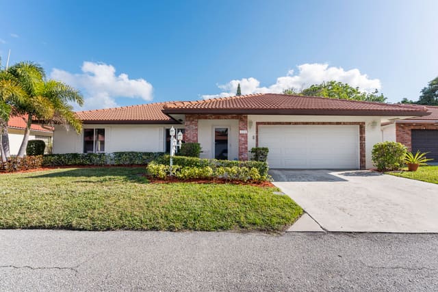 334 NW 42nd Street, sold in Knob Hill, Boca Raton, FL