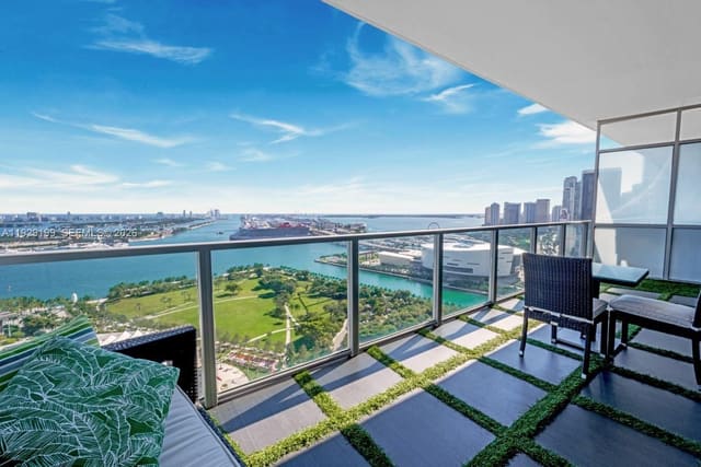 1100 Biscayne Boulevard 3104, sold in Marquis Condo, Miami, FL