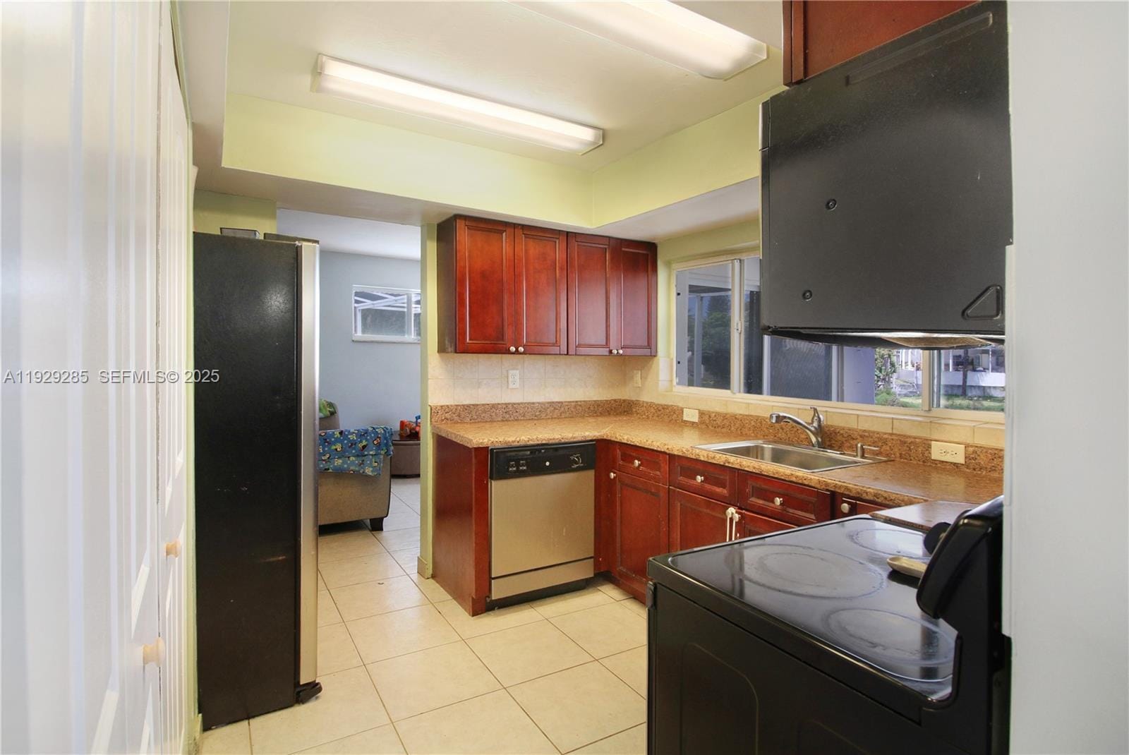 3813 S Lake Terrace, Miramar, FL 33023 photo 25