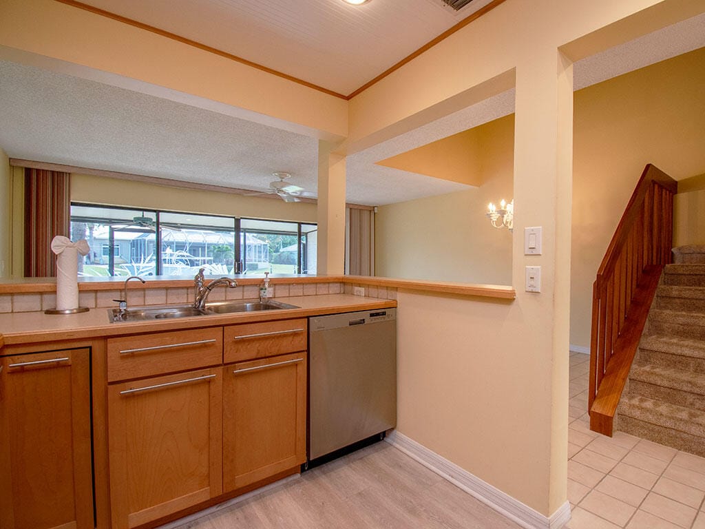 1102 SE Mitchell Avenue 103, Port St. Lucie, FL 34952 photo 11