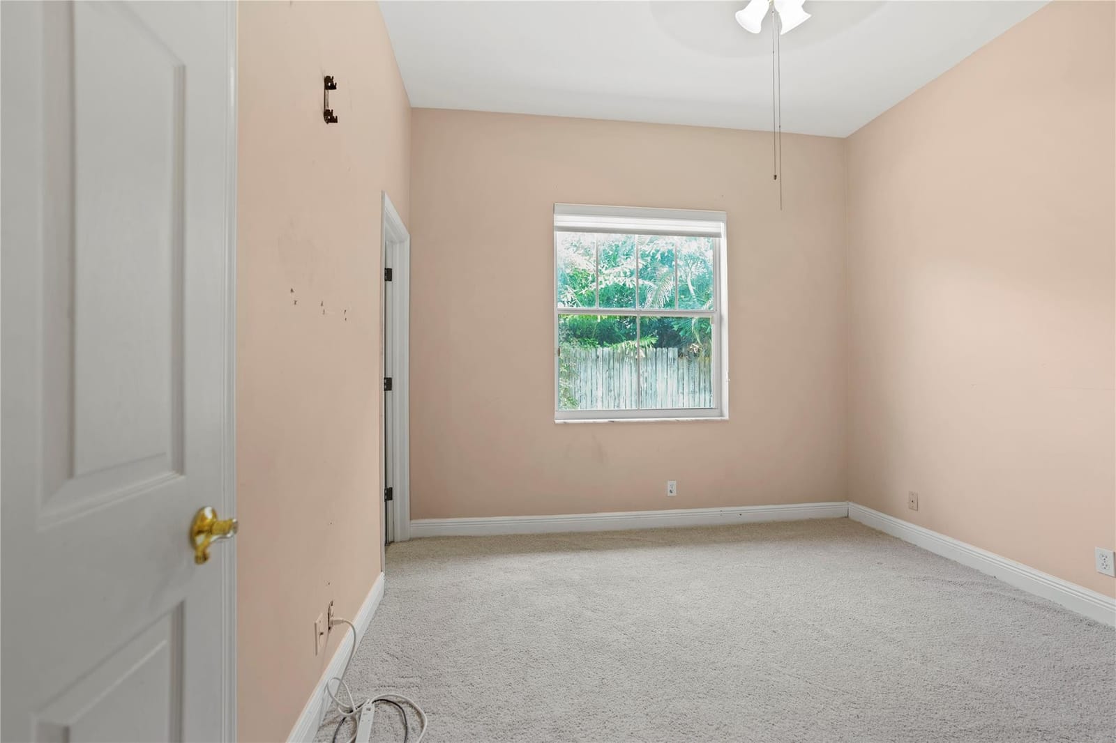 140 Royal Palm Court — photo 9