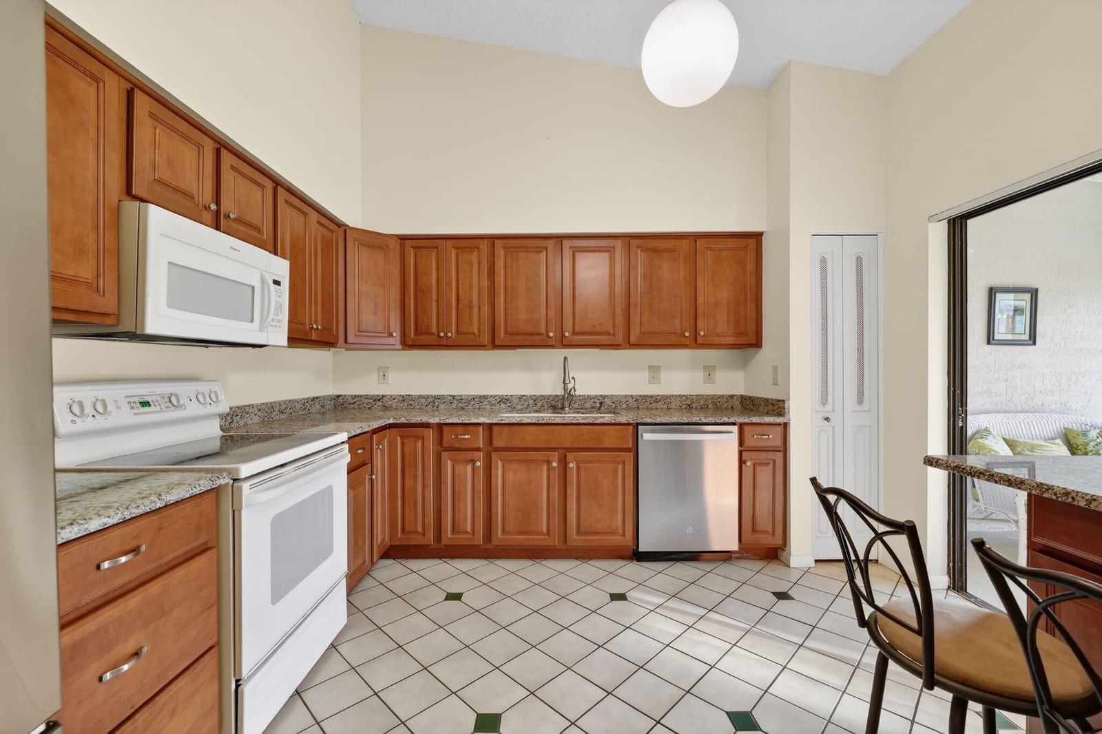 3207 S Lakeview Circle 6-203, Hutchinson Island, FL 34949 photo 16
