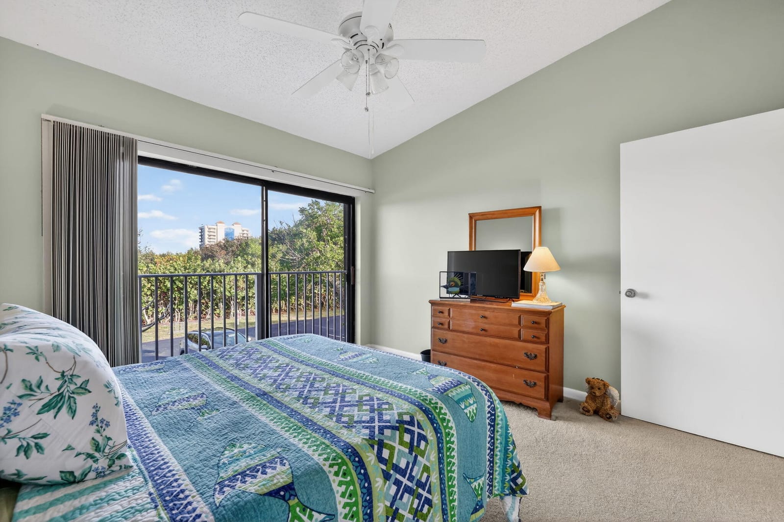 3207 S Lakeview Circle 6-203, Hutchinson Island, FL 34949 photo 24