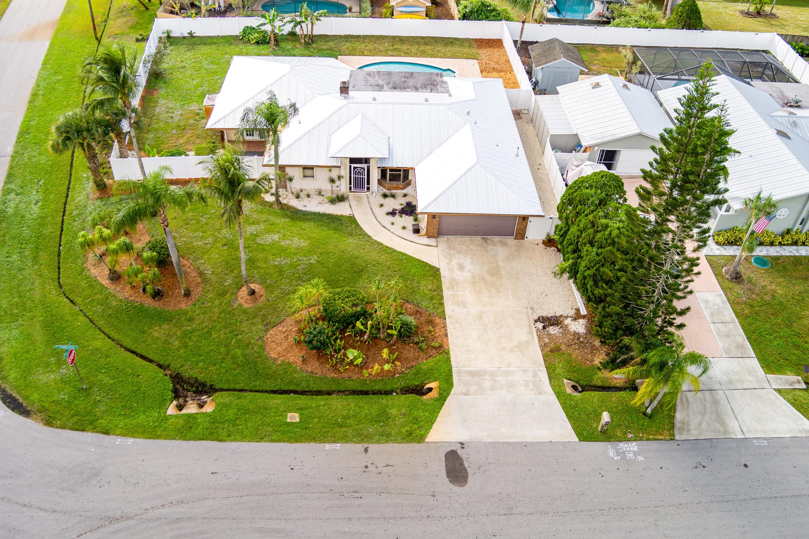 798 SE Thanksgiving Avenue, Port St. Lucie, FL 34984 photo 14