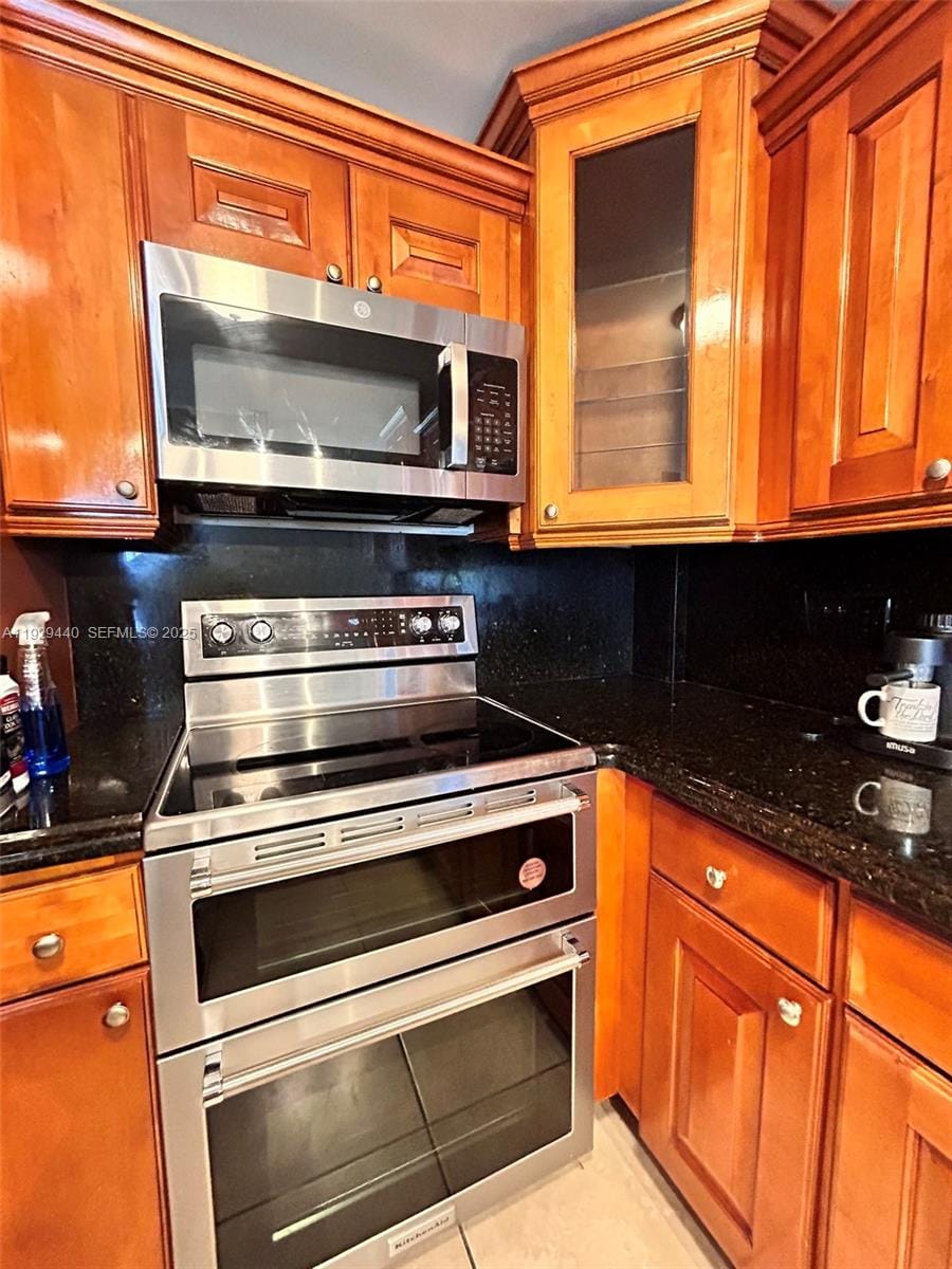 5050 NW 7th Street 401, Miami, FL 33126 photo 9
