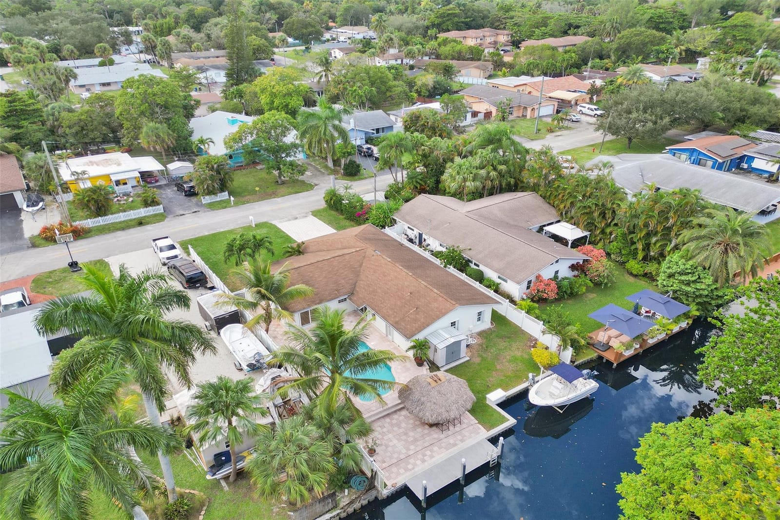 2052 SW 28th Way, Fort Lauderdale, FL 33312 photo 4