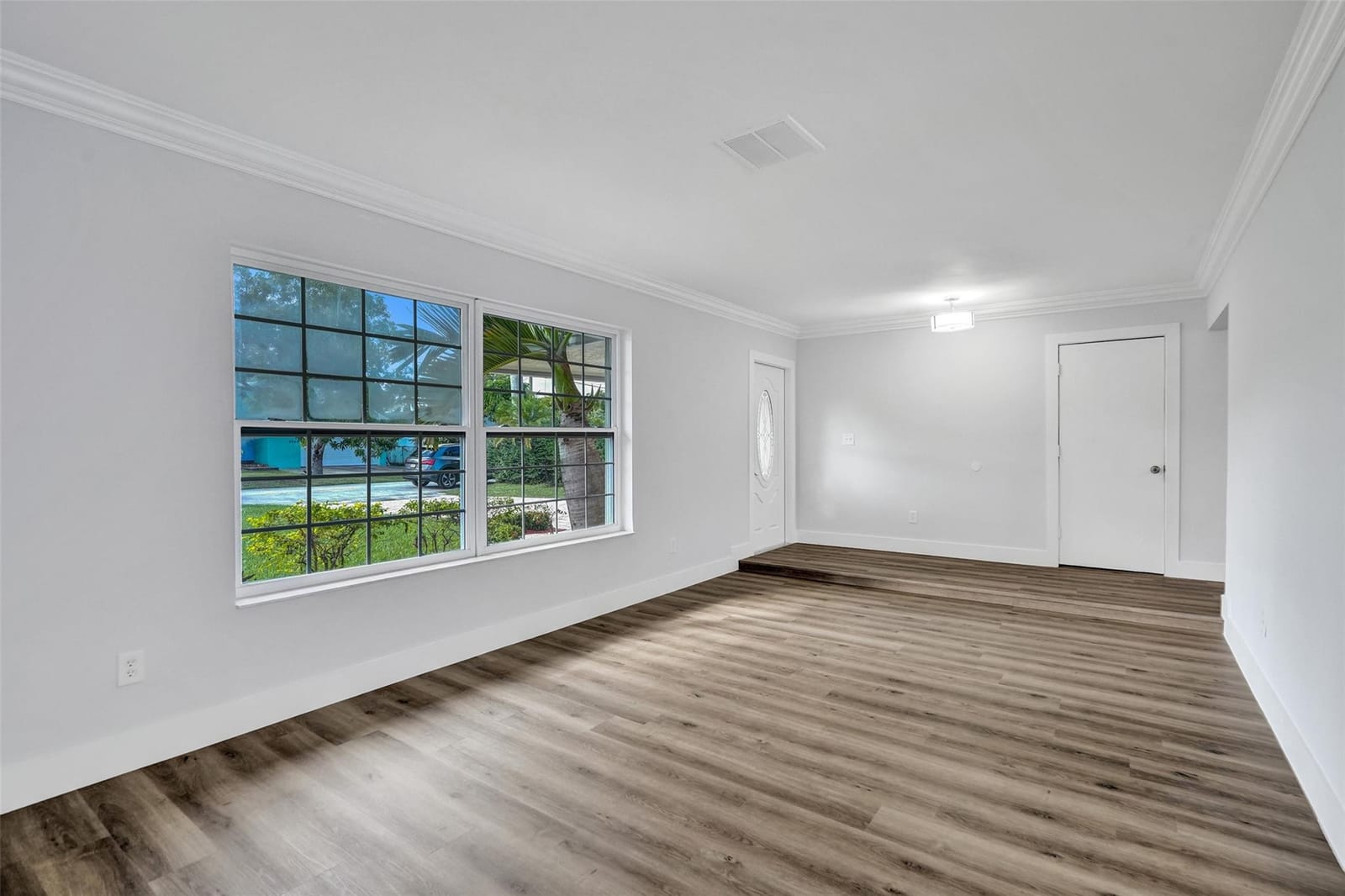 2052 SW 28th Way, Fort Lauderdale, FL 33312 photo 9