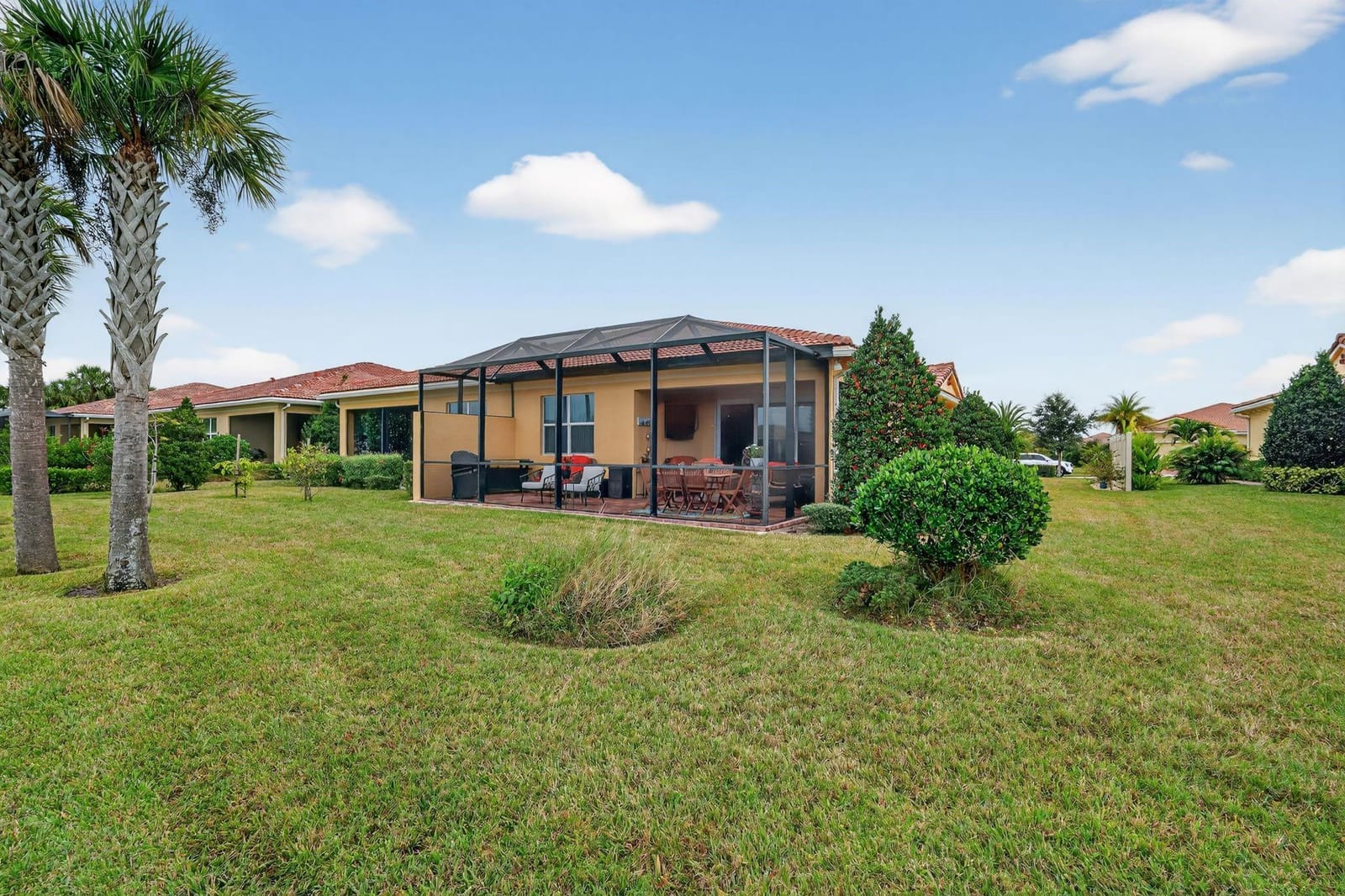 21044 SW Modena Way — photo 4