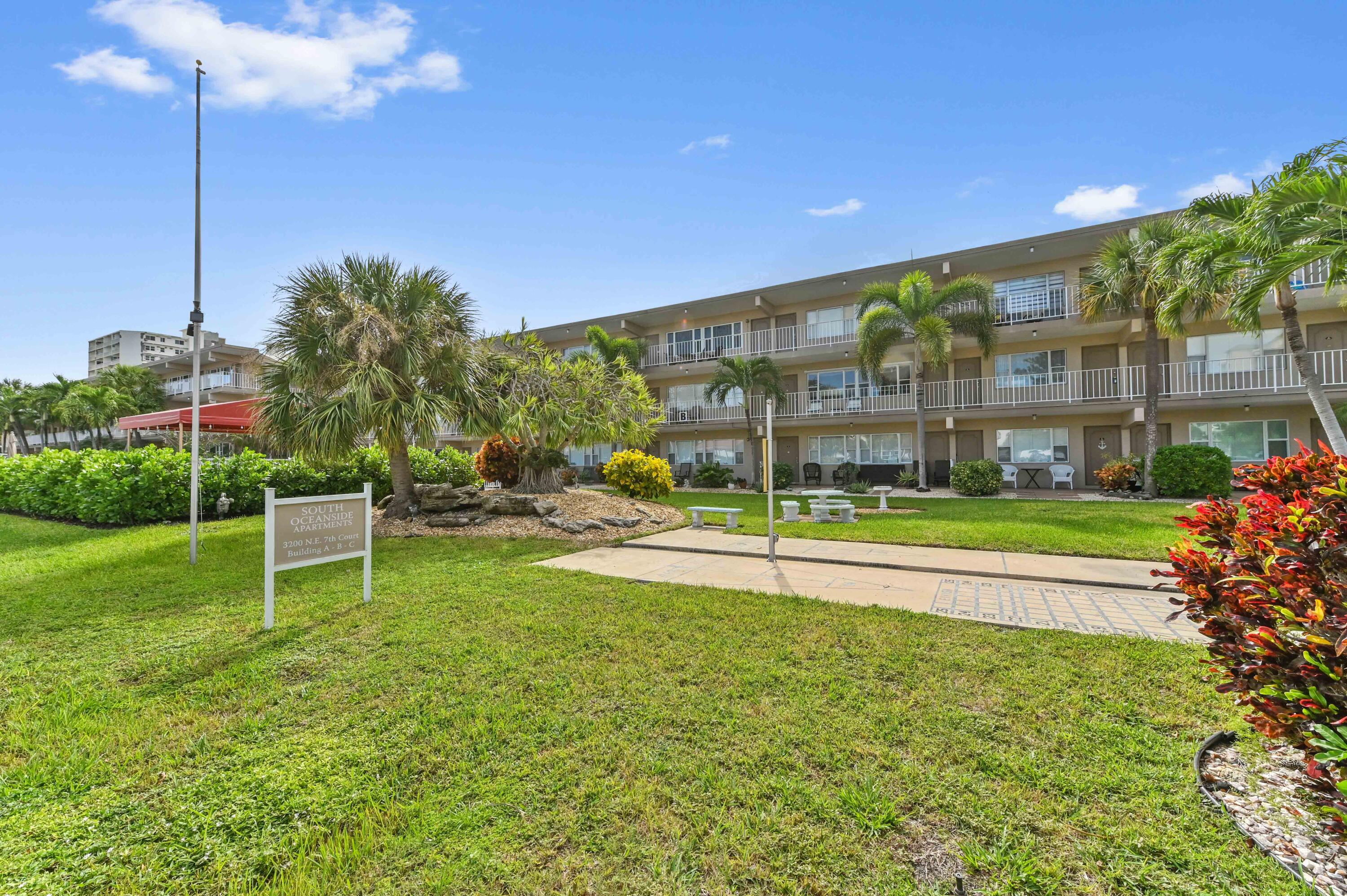 3200 NE 7th Court 205b, Pompano Beach, FL 33062, Pompano Beach