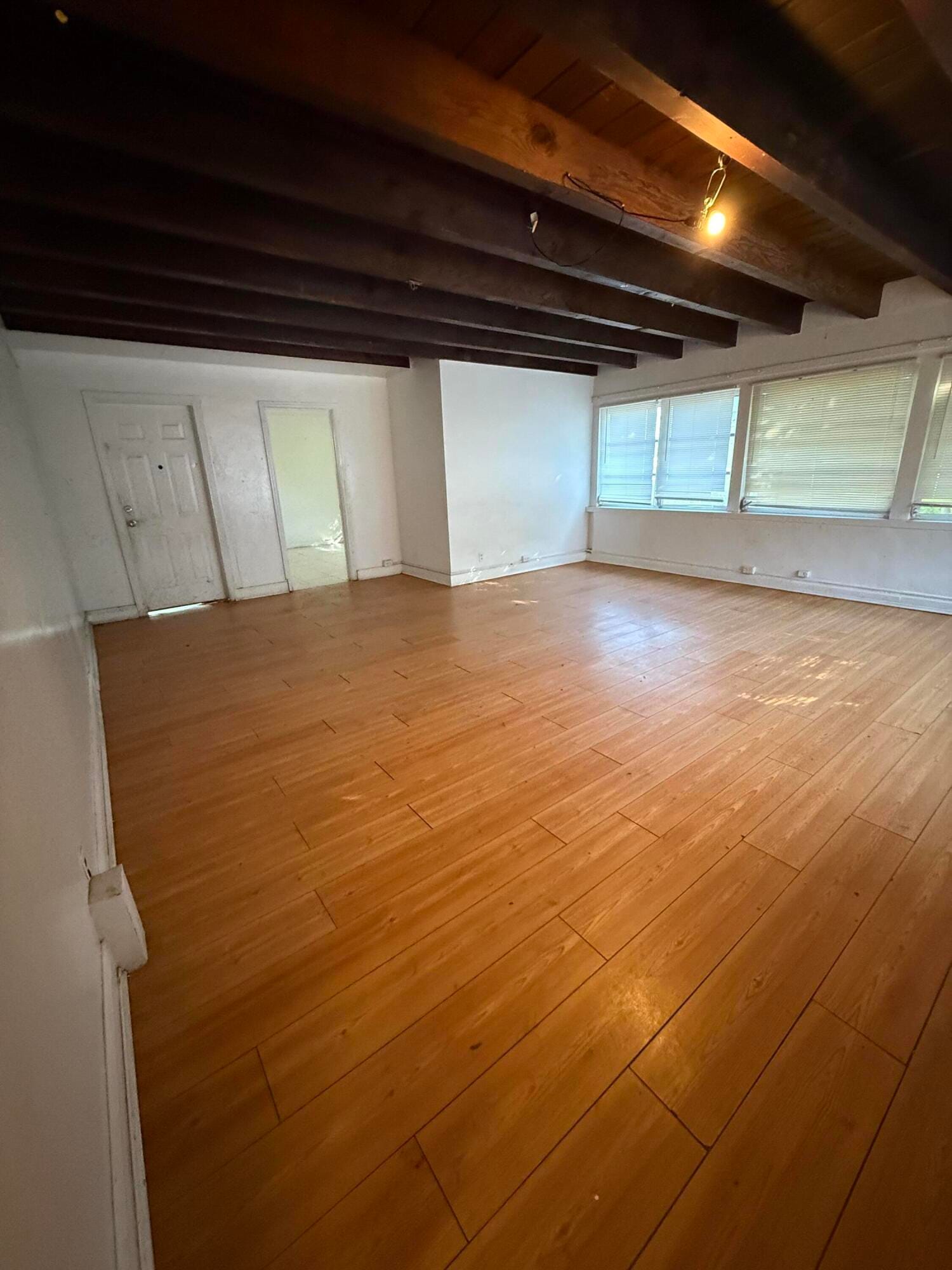 716 S Pine Street — photo 5