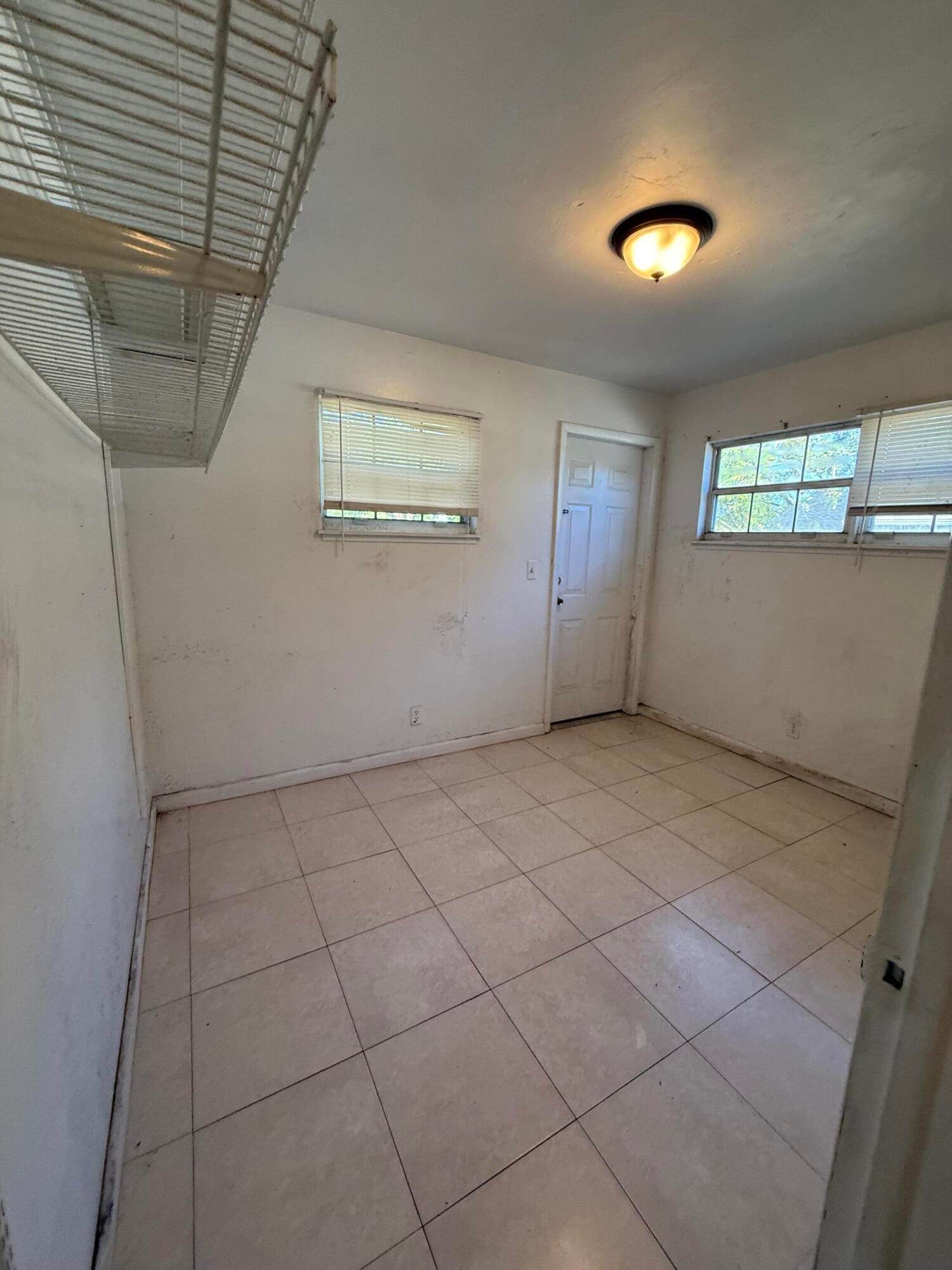 716 S Pine Street — photo 8