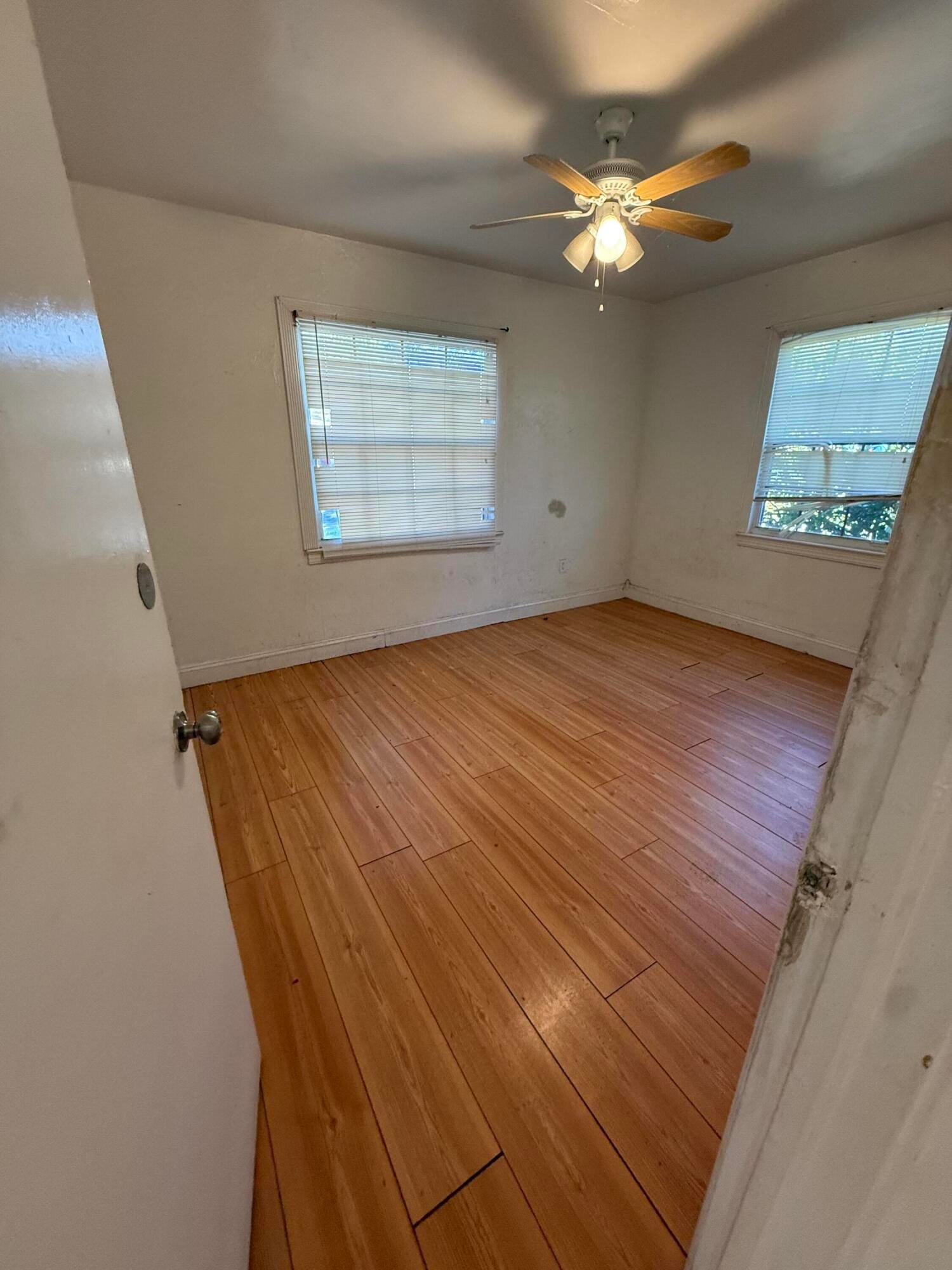 716 S Pine Street — photo 9