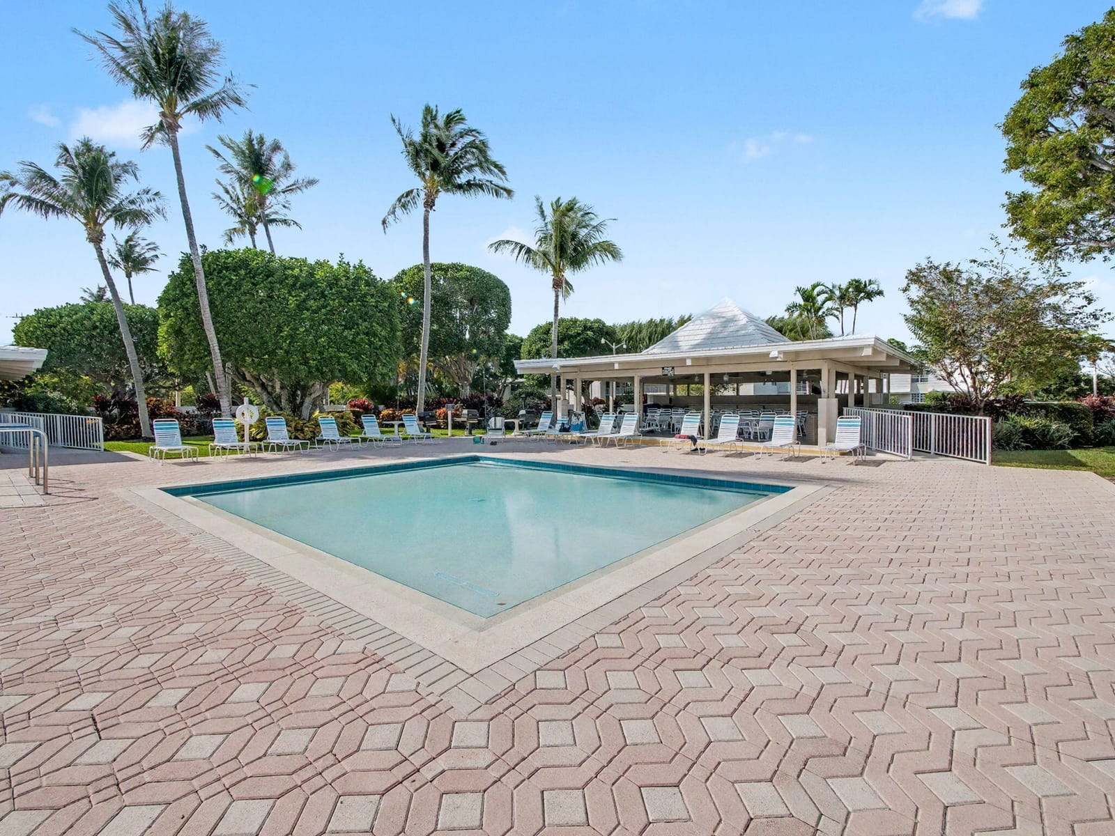 1205 Sandy Lane 246, Singer Island, FL 33404 photo 22