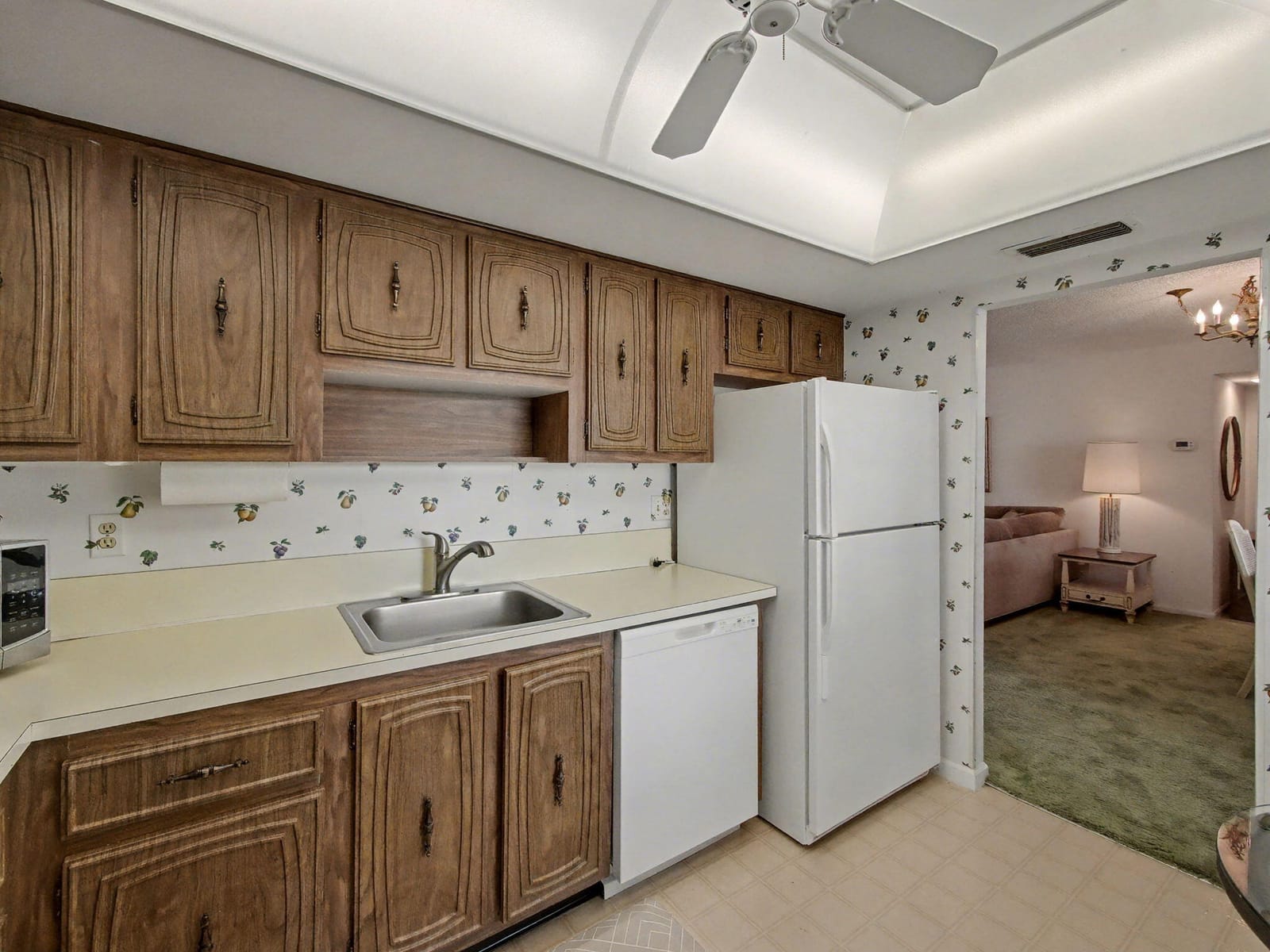 1205 Sandy Lane 246 — photo 7