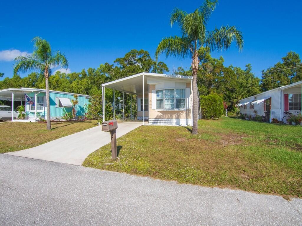 61 E Caribbean — photo 11