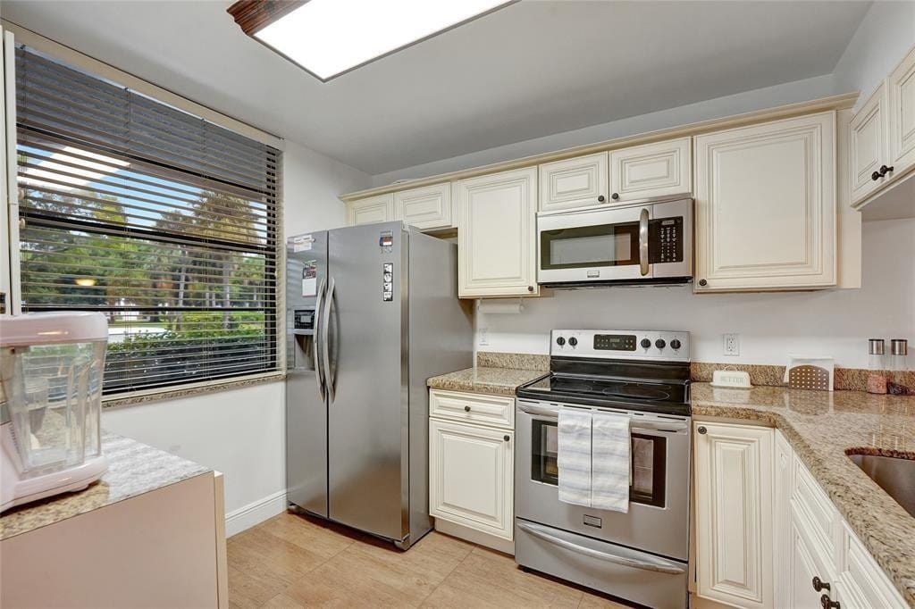 1502 Whitehall Drive 106 — photo 9