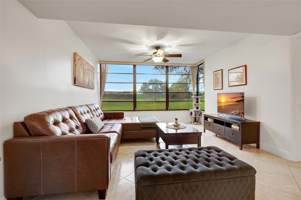 1502 Whitehall Drive 106, Davie, FL 33324, Davie