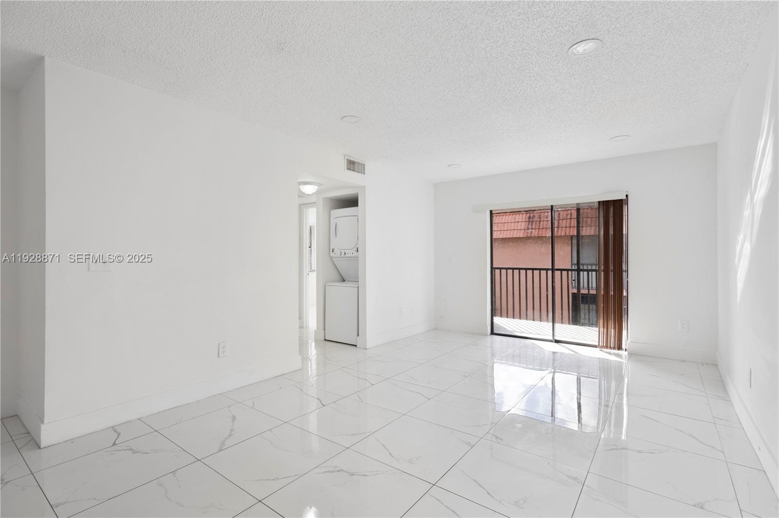 6580 W 27th Court 58-21 — photo 8