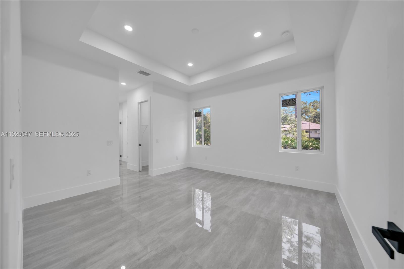 1912 Roosevelt — photo 9