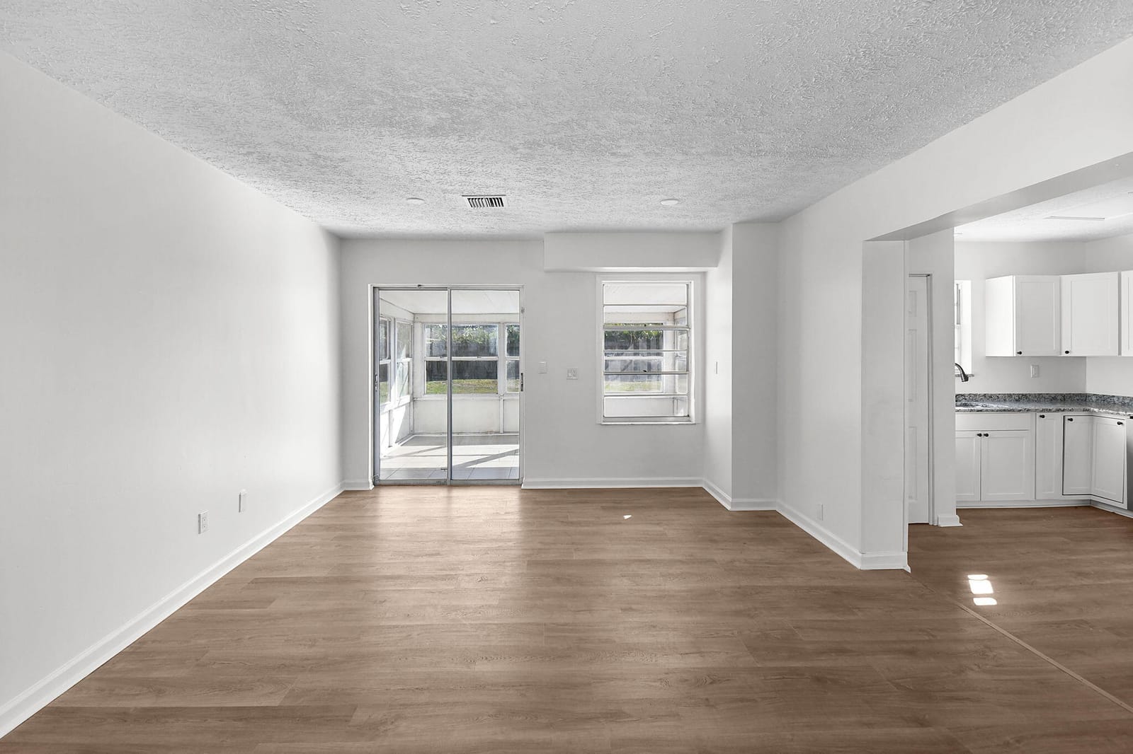 750 SW Lakehurst Drive — photo 10