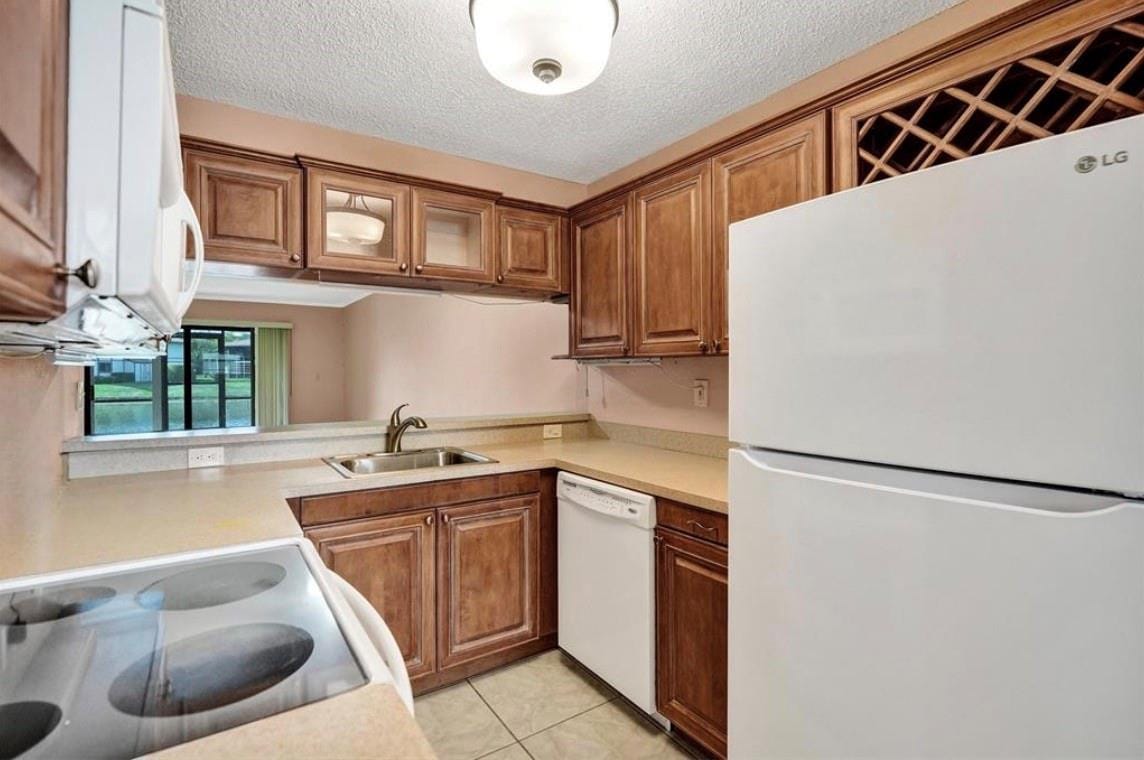 9573 W Mcnab Road 109 — photo 11