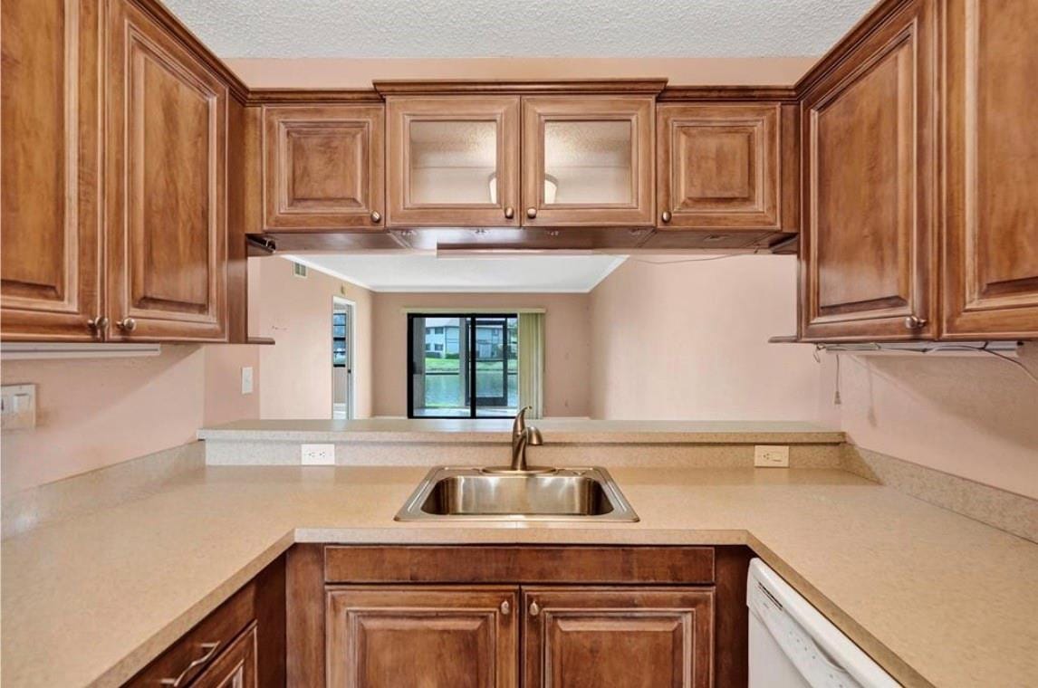 9573 W Mcnab Road 109 — photo 12