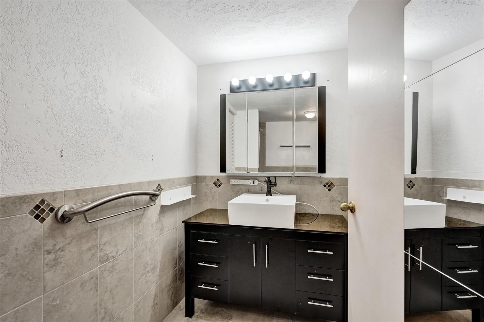 9573 W Mcnab Road 109, Tamarac, FL 33321 photo 17