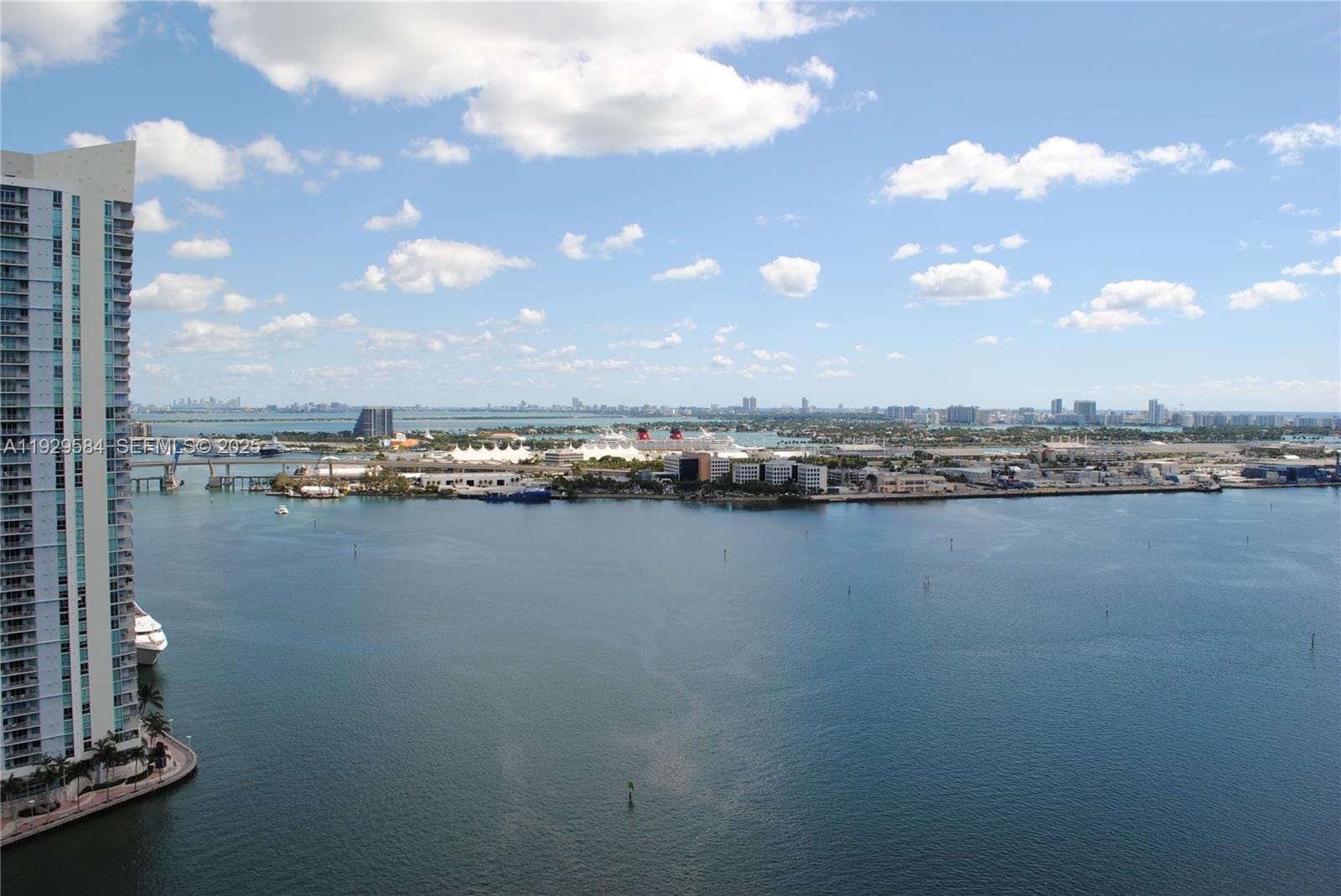 900 Brickell Key Boulevard 1602 — photo 10