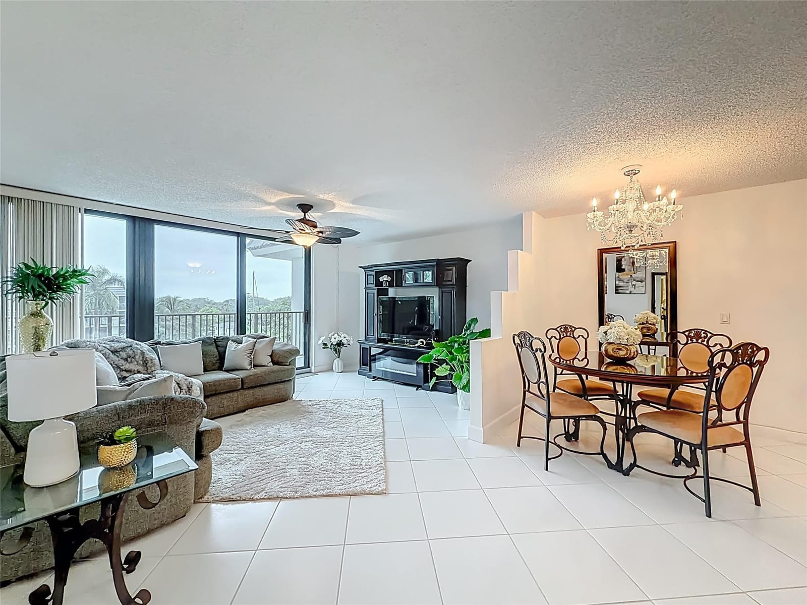 1101 River Reach Drive 502 — photo 1