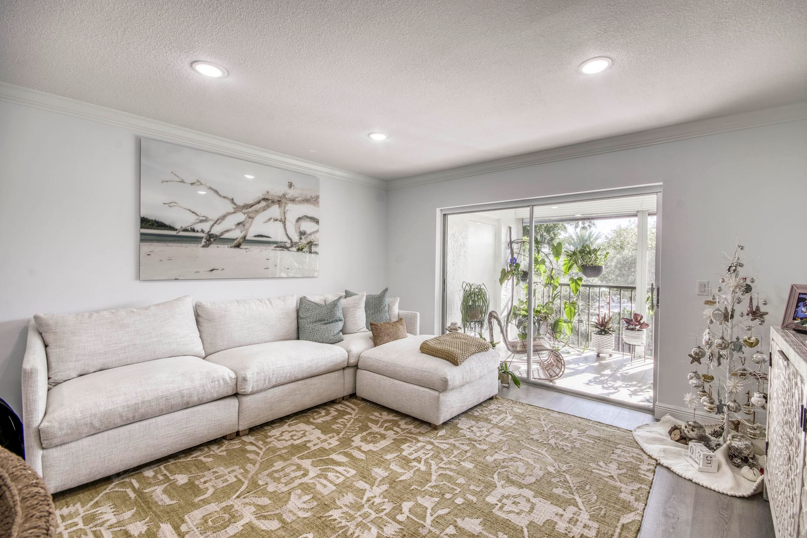 14823 Cumberland Drive 204 M — photo 8
