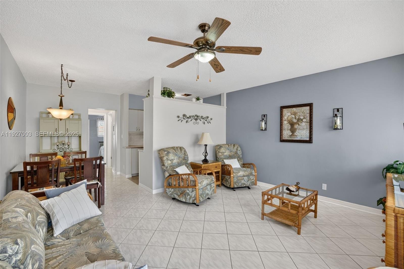 800 SW 10th Terrace 11T — photo 5