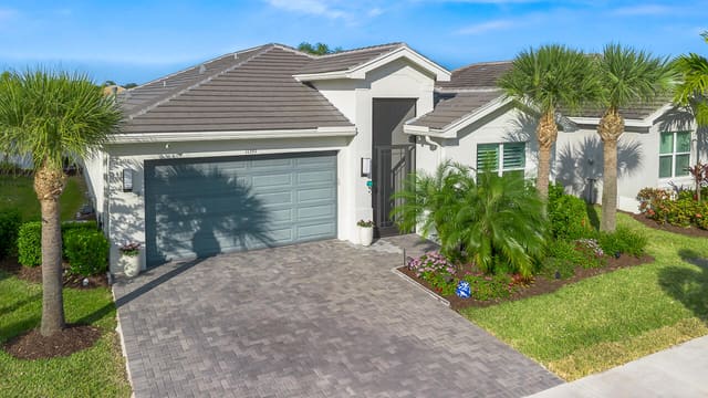 11397 SW Carlisle Crossing Avenue, sold in Riverland Parcel A - Plat Twelve, Port St Lucie, FL