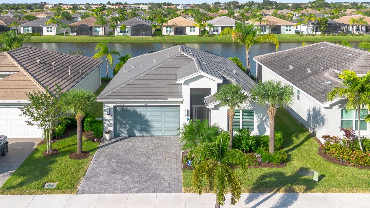 11397 SW Carlisle Crossing Avenue, Port St. Lucie, FL 34987 photo 2