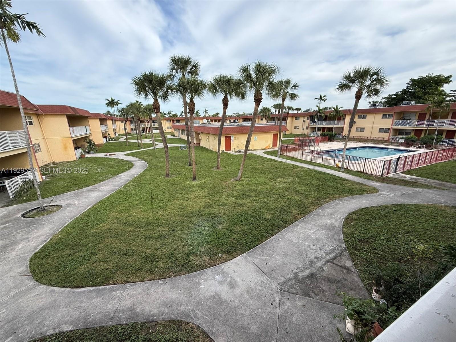 850 E Commercial Boulevard 234D — photo 11
